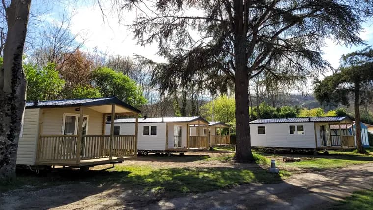 Top 10 des campings en Occitanie pour l'été 2026 : du littoral méditerranéen aux contreforts des Pyrénées